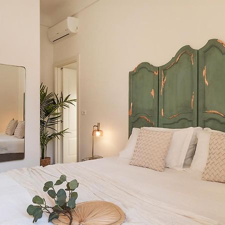 Ensemble Rooms Di Vayadu อาลัสซิโอ ภายนอก รูปภาพ