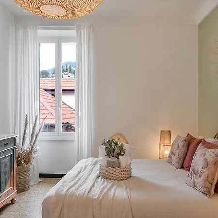 Ensemble Rooms Di Vayadu อาลัสซิโอ ภายนอก รูปภาพ
