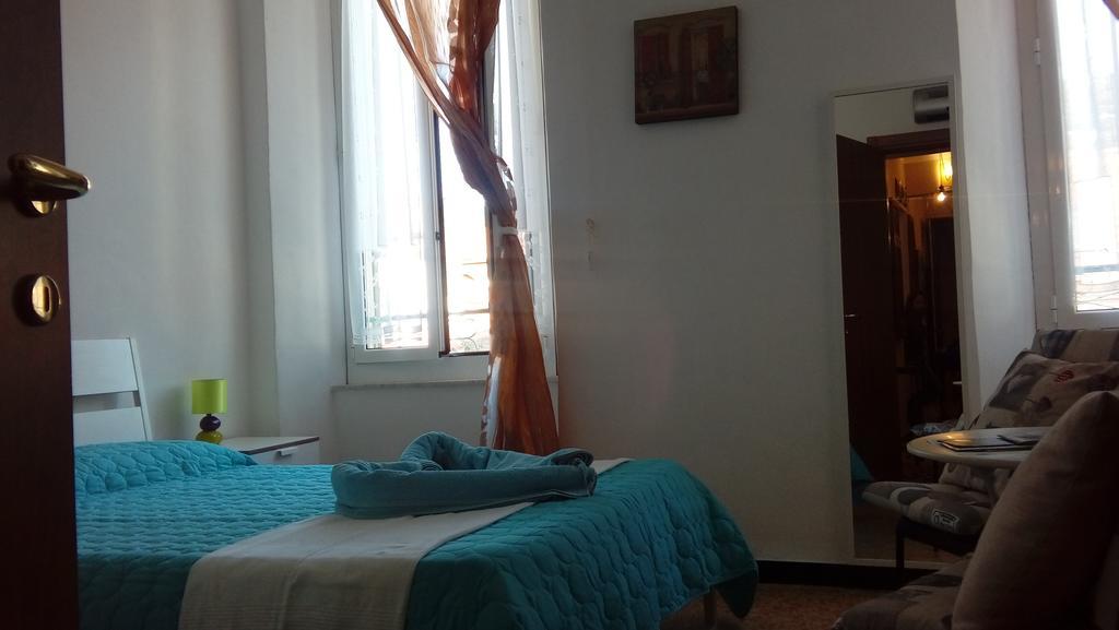 Ensemble Rooms Di Vayadu อาลัสซิโอ ภายนอก รูปภาพ